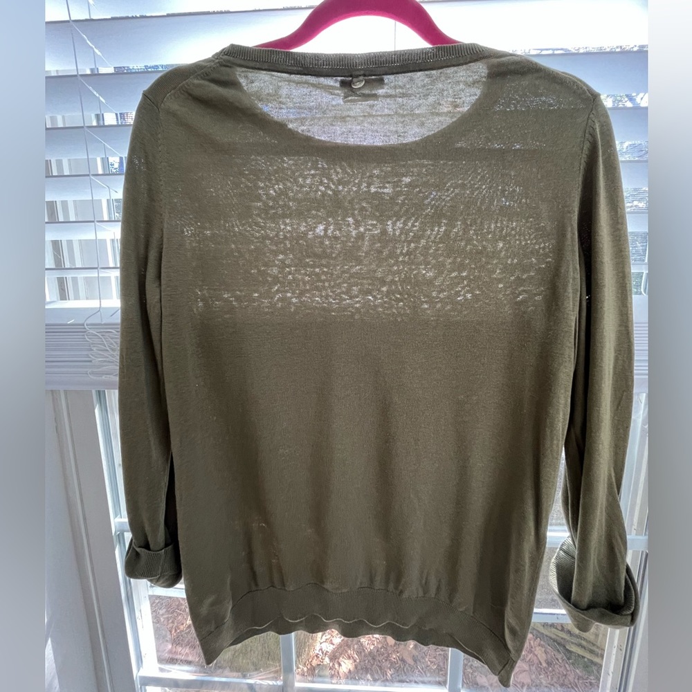Massimo Dutti lightweight knit in Khaki. Silk cotton size M. Beautiful details. - Picture 2 of 9